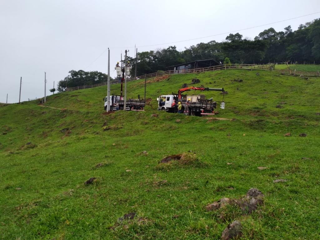 Construção de Rede para Ligação Nova - Serra do Faxinal - PG