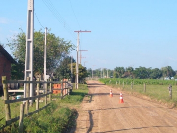 Construção de 2 km de Rede Trifásica Três Coqueiros São João do Sul